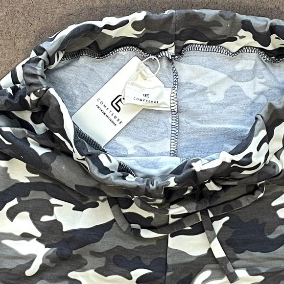 WOMEN'S GREEN/CREAM CAMO JOGGER PANTS W/FRONT POCKETS & TIE STRING-NWT S/M, L/XL - Picture 8 of 12